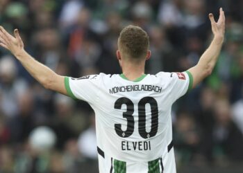 Nico Elvedi von Borussia Mönchengladbach