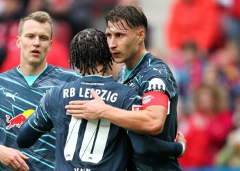 RB Leipzig: Xavi Simons und Willi Orban