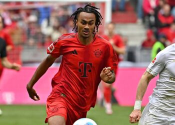 Geheimtipp Jonah Kusi-Asare bei seinem Debüt für den FC Bayern München