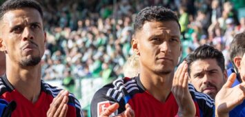 Schlussjubel bei den Fans, Robert Glatzel 9 Hamburger SV, Davie Selke 27 Hamburger SV, Spvgg Greuther Fuerth vs. Hamburger SV Fussball, 2. Bundesliga, DFL, Saison 2024/2025, Rueckrunde, 34. Spieltag, 18.05.2025 DFB regulations prohibit any use of photographs as image sequences and/or quasi-video *** Final cheers from the fans, Robert Glatzel 9 Hamburger SV , Davie Selke 27 Hamburger SV , Spvgg Greuther Fuerth vs Hamburger SV Football, 2 Bundesliga, DFL, Saison 2024 2025, Rueckrunde, 34 Spieltag, 18 05 2025 DFB regulations prohibit any use of photographs as image sequences and or quasi video Copyright: xkolbert-press/MartinxAgüerax