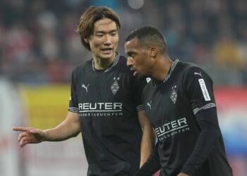 Gladbach: Ko Itakura und Alassane Plea