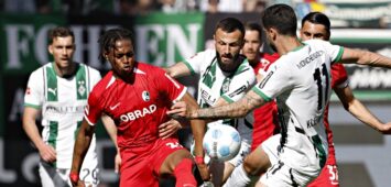 Junior Adamu und Franck Honorat im Sturm-Duell.