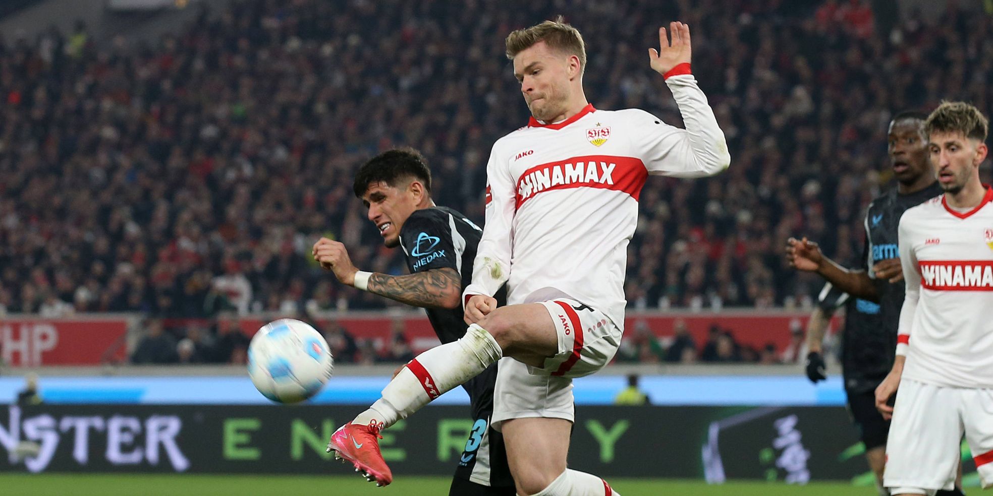 Maximilian Mittelstädt vom VfB Stuttgart gegen Bayer Leverkusen