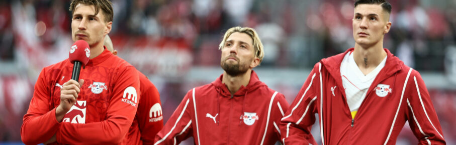 GER, 1.Bundesliga, RB Leipzig - VfB Stuttgart 17.05.2025, Leipzig, Red Bull Arena, GER, Saison 2024/ 2025, 1.Bundesliga, 34.Spieltag, RasenBallsport Leipzig vs VfB Stuttgart im Bild Willi Orban Leipzig haelt eine emotionale Rede an die Fans, rechts Kevin Kampl und Benjamin Sesko Leipzig DFL regulations prohibit any use of photographs as image sequences and/or quasi-video *** GER, 1 Bundesliga, RB Leipzig VfB Stuttgart 17 05 2025, Leipzig, Red Bull Arena, GER, Saison 2024 2025, 1 Bundesliga, 34 Spieltag, RasenBallsport Leipzig vs VfB Stuttgart im Bild Willi Orban Leipzig holds an emotional speech to the fans, on the right Kevin Kampl and Benjamin Sesko Leipzig DFL regulations prohibit any use of photographs as image sequences and or quasi video