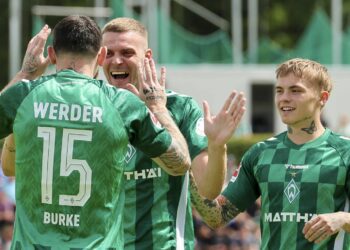 Gladbach an Werder-Stürmer Ducksch interessiert