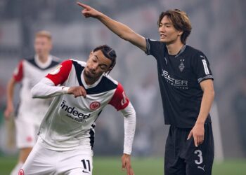 Transfers bei Eintracht Frankfurt: Eikitke wird wohl gehen, Itakura könnte kommen