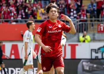 Transfergerüchte: FC St. Pauli an Daisuke Yokota dran