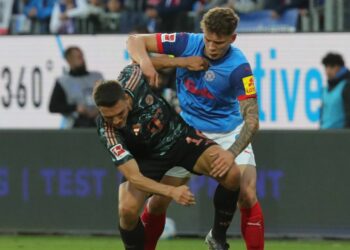 HSV-Neuzugang Nicolai Remberg im Spiel von Kiel gegen den FC Bayern