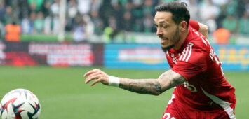 FOOTBALL : Saint Etienne ASSE Vs Brest - Ligue 1 - 13/04/2025 Mathias Pereira Lage  Brest Saint EtienneFrance PUBLICATIONxNOTxINxFRAxBEL Copyright: xPILLAUDx