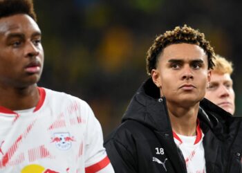RB Leipzig: Antonio Nusa (r.) und Assan Ouedraogo