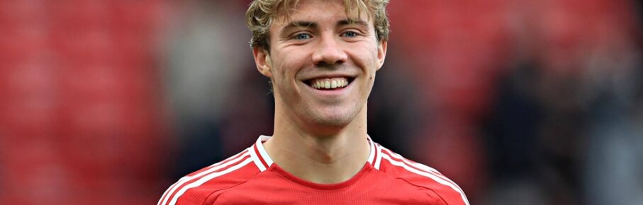 Manchester uniteds Rasmus Höjlund steht wohl im Fokus von Eintracht Frankfurt und Bayer Leverkusen