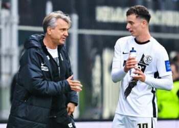 SV Werder Bremen: Horst Steffen will Fisnik Asllani mitbringen