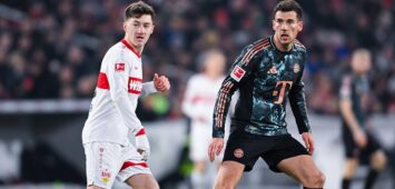 Angelo Stiller VfB Stuttgart und Leon Goretzka FC Bayern Muenchen schauen zu waehrend des Spiels der 1. Bundesliga zwischen VfB Stuttgart und FC Bayern München, MHPArena Stuttgart am 28. February 2025 in Stuttgart, Deutschland. Foto von Silas Schüller/DeFodi Images  Angelo Stiller VfB Stuttgart and Leon Goretzka FC Bayern Muenchen look on during the Bundesliga match between VfB Stuttgart and FC Bayern München at MHPArena Stuttgart on February 28, 2025 in Stuttgart, Germany. Photo by Silas Schüller/DeFodi Images DFL regulations prohibit any use of photographs as image sequences and/or quasi-video. Photo by Silas Schueller/DeFodi Images *** Angelo Stiller VfB Stuttgart and Leon Goretzka FC Bayern Muenchen look on during the Bundesliga 1 match between VfB Stuttgart and FC Bayern München, MHPArena Stuttgart on February 28, 2025 in Stuttgart, Germany, Germany Photo by Silas Schüller DeFodi Images Angelo Stiller VfB Stuttgart and Leon Goretzka FC Bayern Muenchen look on during the Bundesliga match between VfB Stuttgart and FC Bayern München at MHPArena Stuttgart on February 28, 2025 in Stuttgart, Germany Photo by Silas Schüller DeFodi Images DFL regulations prohibit any use of photographs as image sequences and or quasi video Photo by Silas Schueller DeFodi Images