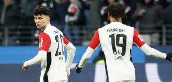 Can Uzun und Jean-Matteo Bahoya von Eintracht Frankfurt