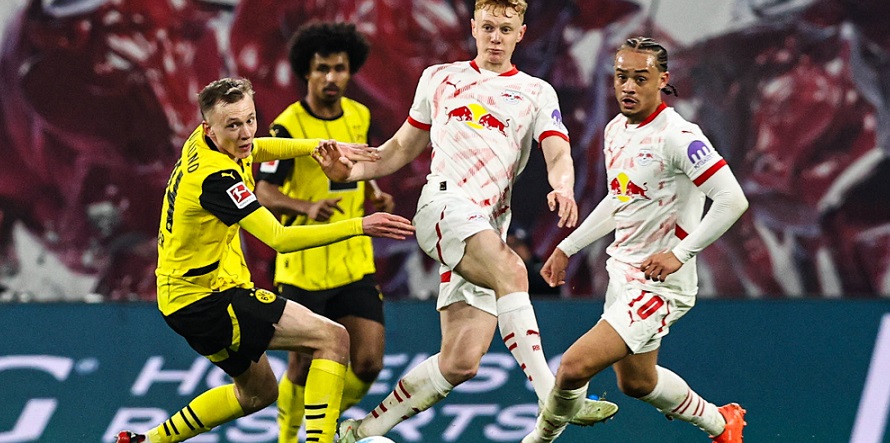 Transfergerüchte: Xavi von RB Leipzig und Beier von Borussia Dortmund nach England?