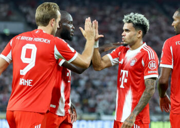 Der FC Bayern München um Harry Kane und Luis Diaz bleibt Meisterfavorit.