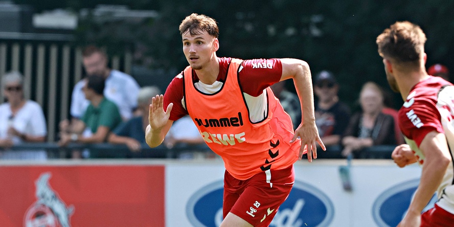 Innenverteidiger-Neuzugang Rav van den Berg bei seinem ersten Training mit dem 1. FC Köln