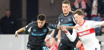 Angelo Stiller vom VfB Stuttgart und Patrik Schick von Bayer Leverkusen