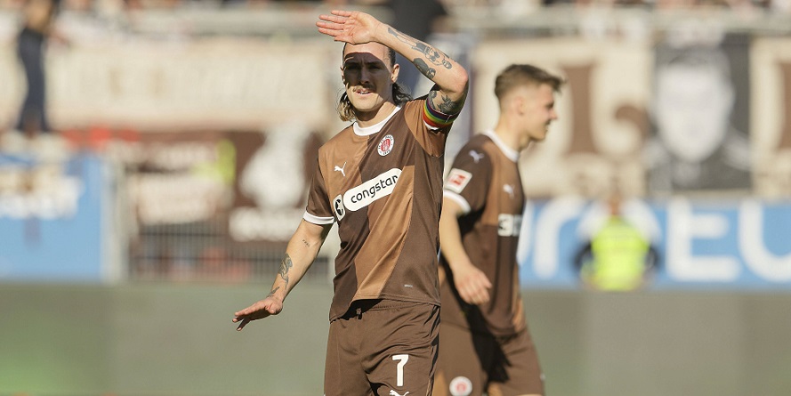 Jackson Irvine vom FC St. Pauli steht gegen Augsburg vor dem Kader-Comeback