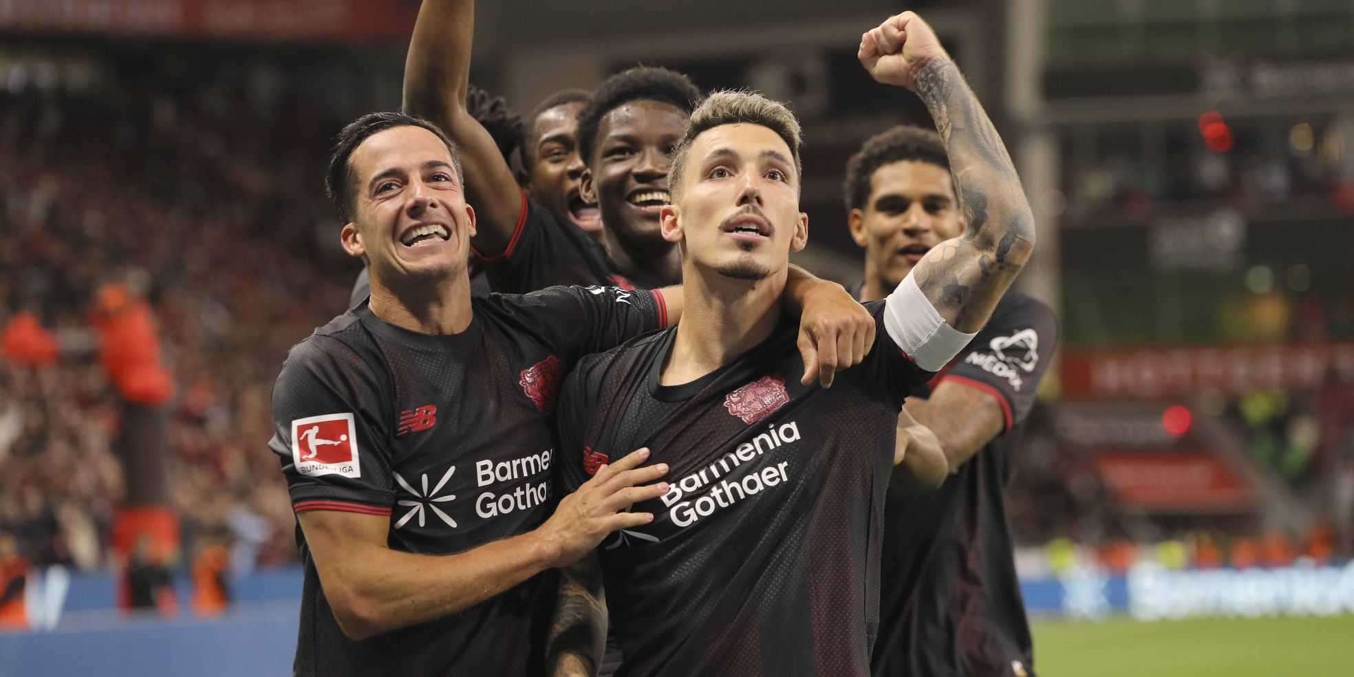 Bayer Leverkusen: Lucas Vazquez und Alejandro Grimaldo jubeln