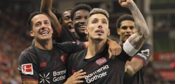 Bayer Leverkusen: Lucas Vazquez und Alejandro Grimaldo jubeln