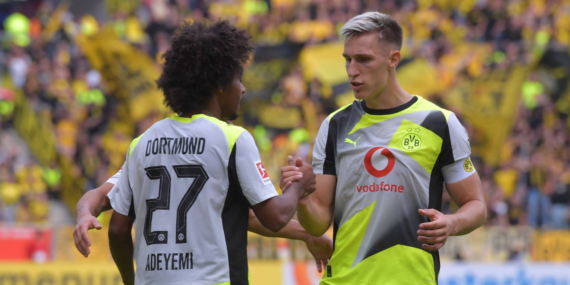 Karim Adeyemi und Nico Schlotterbeck vom BVB