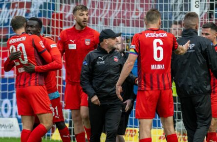1. FC Heidenheim: Mainka, Niehues, Conteh & Co. jubeln