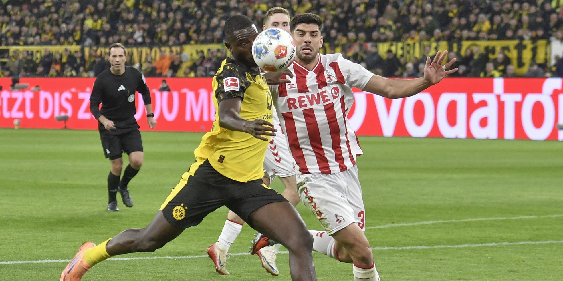 Cenk Özkacar vom 1. FC Köln