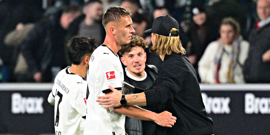 Gladbach-Talent Jan Urbich mit Interimstrainer Eugen Polanski