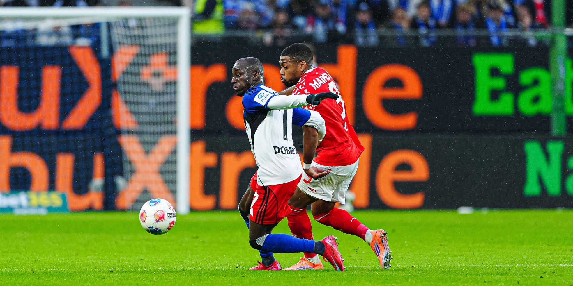Jean-Luc Dompe trifft für den HSV