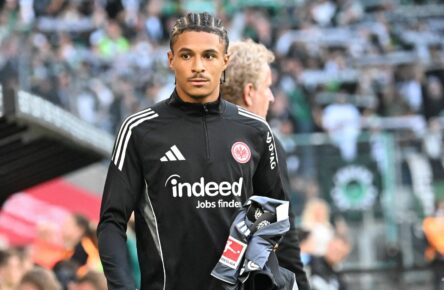 Jean-Matteo Bahoya von Eintracht Frankfurt