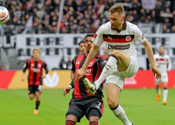Karol Mets vom FC St. Pauli