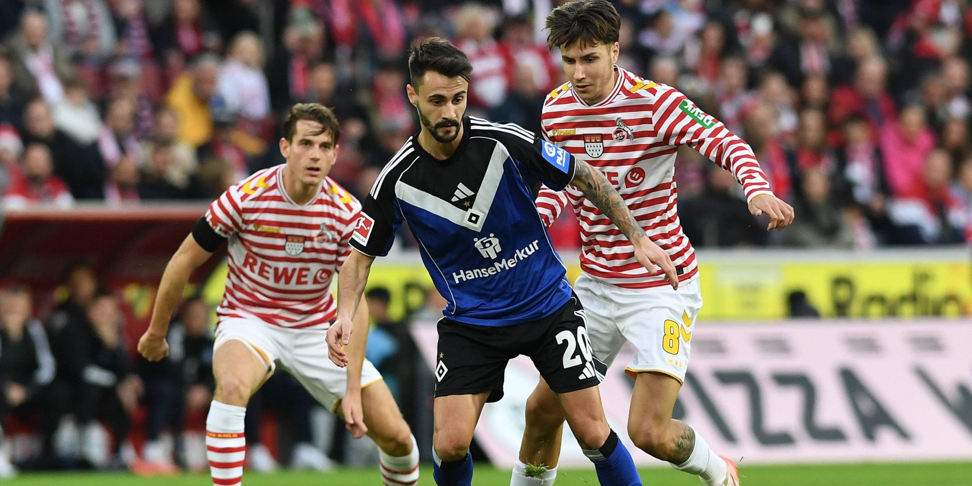 Fabio Vieira vom HSV gegen den 1. FC Köln