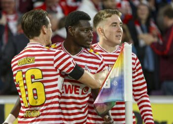 1. FC Köln: Ragnar Ache trifft