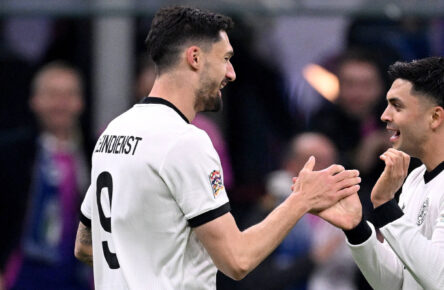 Mitspieler bei der Nationalmannschaft: Tim Kleindienst von Borussia Mönchengladbach und Nadiem Amiri vom 1. FSV Mainz 05