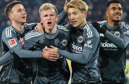 Jonathan Burkardt von Eintracht Frankfurt, hier bei seinem letzten Einsatz gegen den 1. FC Köln, wird noch eine Weile fehlen