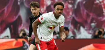 Assan Quedraogo RB Leipzig,20 gegen Angelo Stiller VfB Stuttgart,6 - 1. Fussball Bundesliga Saison 2025-2026 Punktspiel RB Leipzig vs. VfB Stuttgart in der Red Bull Arena in Leipzig - Aktion,Fussball,Deutschland,Mann,Männer,01.11.2025 *** Assan Quedraogo RB Leipzig,20 vs Angelo Stiller VfB Stuttgart,6 1 Soccer Bundesliga Season 2025 2026 Point Match RB Leipzig vs VfB Stuttgart at the Red Bull Arena in Leipzig Action,Soccer,Germany,Man,Men,01 11 2025