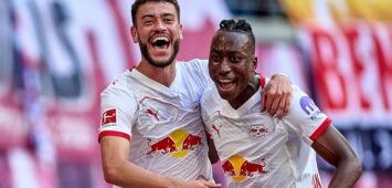 30.08.2025, Fußball, Männer, Bundesliga, 2025 2026, RB Leipzig - FC Heidenheim Romulo 40, RB Leipzig, li., Yan Diomande 49, RB Leipzig, Jubel nach 2:0 Leipzig Red Bull Arena Sachsen Deutschland *** 30 08 2025, Football, Men, Bundesliga, 2025 2026, RB Leipzig FC Heidenheim Romulo 40, RB Leipzig, li , Yan Diomande 49, RB Leipzig , Cheering after 2 0 Leipzig Red Bull Arena Saxony Germany