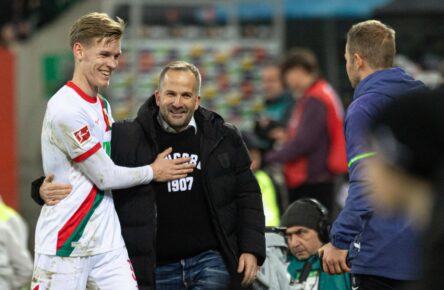 Anton Kade trifft für den FC Augsburg