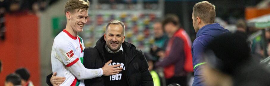 Anton Kade trifft für den FC Augsburg