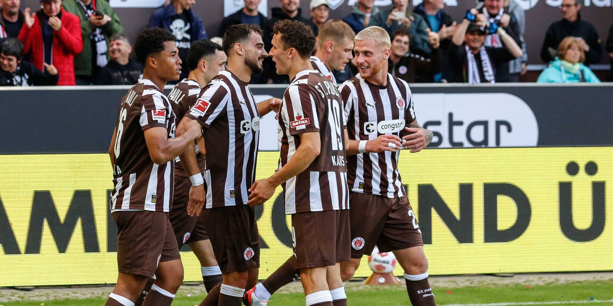 FC St. Pauli: Sinani, Kaars & Co. jubeln
