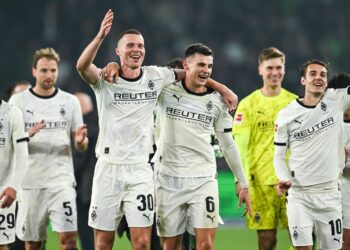 Borussia Mönchengladbach: Elvedi, Neuhuas & Co. feiern