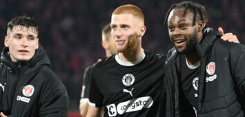 Schlussjubel FC St. Pauli, Torschuetze Ricky-Jade JONES Pauli Jubel, jubeln, Freude, cheers, mit Louis OPPIE Pauli Fussball 1. Bundesliga, 13.Spieltag, matchday13, 1. FC Koeln K - FC St. Pauli 1-1 am 06.12.2025 in Koeln/ Deutschland. DFL regulations prohibit any use of photographs as image sequences and/or quasi-video Â *** Final cheer FC St Pauli, Torschuetze Ricky Jade JONES Pauli Jubel, jubeln, Freude, cheers, mit Louis OPPIE Pauli Fussball 1 Bundesliga, 13 Spieltag, matchday13, 1 FC Koeln K FC St Pauli 1 1 am 06 12 2025 in Koeln Deutschland DFL regulations prohibit any use of photographs as image sequences and or quasi video Â