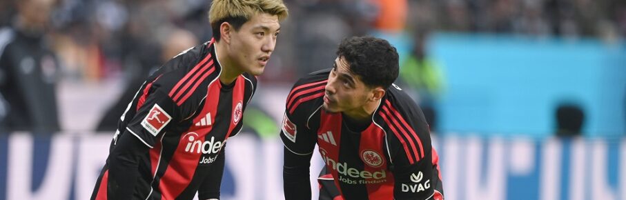 Ritsu DOAN F und Fares CHAIBI F halbe Figur, Halbfigur, halber Koerper, Fussball 1. Bundesliga Saison 2025/2026, 19.Spieltag, Spieltag19, matchday19, Eintracht Frankfurt F - TSG 1899 Hoffenheim 1899 1-3 am 24.01.2026 Deutsche Bank Park Frankfurt. DFL regulations prohibit any use of photographs as image sequences and/or quasi-video Â *** Ritsu DOAN F and Fares CHAIBI F half figure, half figure, half body, Football 1 Bundesliga Season 2025 2026, 19 Matchday, Matchday19, matchday19, Eintracht Frankfurt F TSG 1899 Hoffenheim 1899 1 3 am 24 01 2026 Deutsche Bank Park Frankfurt DFL regulations prohibit any use of photographs as image sequences and or quasi video Â