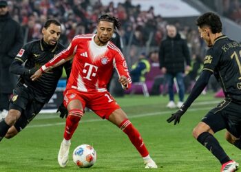 Alexis Claude-Maurice befindet sich beim FC Augsburg in Topform, Michael Olise überzeugt bei Bayern