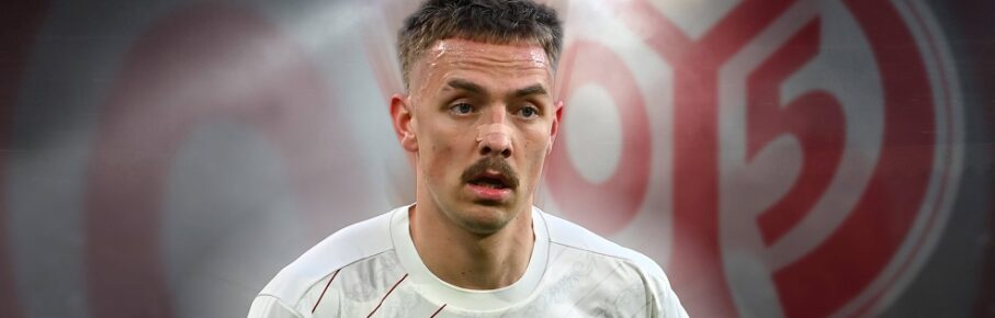 ACHTUNG FOTOMONTAGE Phillip TIETZ wechselt vom FC Augsburg zum 1.FSV Mainz 05 ARCHIVFOTO. Fussball 1. Bundesliga Saison 2025/2026 *** ATTENTION PHOTO MONTAGE Phillip TIETZ moves from FC Augsburg to 1 FSV Mainz 05 ARCHIVE PHOTO Soccer 1 Bundesliga Season 2025 2026