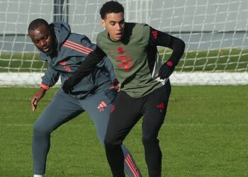 Comeback in Sicht: Jamal Musiala trainiert bei Bayern München für seine Rückkehr im Januar
