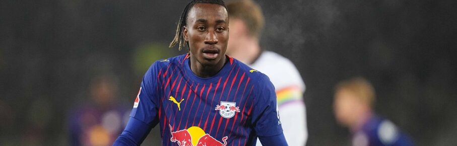 Yan Diomande RB Leipzig schaut waehrend des Spiels der St. Pauli gegen RB Leipzig, Millentor stadium am 27. January 2026 in Hamburg, Deutschland. Foto von Thor Wegner/DeFodi Images  Yan Diomande RB Leipzig looks on during the Bundesliga match between St. Pauli and RB Leipzig at Millentor stadium on January 27, 2026 in Hamburg, Germany. Photo by Thor Wegner/DeFodi Images DFL regulations prohibit any use of photographs as image sequences and/or quasi-video. - *** Yan Diomande RB Leipzig looks on during the match of St Pauli against RB Leipzig, Millentor stadium on January 27, 2026 in Hamburg, Germany Photo by Thor Wegner DeFodi Images Yan Diomande RB Leipzig looks on during the Bundesliga match between St Pauli and RB Leipzig at Millentor stadium on January 27, 2026 in Hamburg, Germany Photo by Thor Wegner DeFodi Images DFL regulations prohibit any use of photographs as image sequences and or quasi video