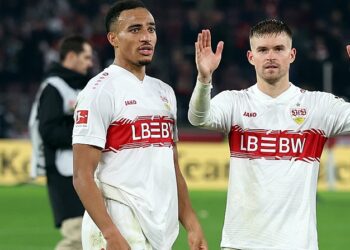 Jamie Leweling und Maximilian Mittelstädt vom VfB Stuttgart