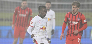 Yan Diomande RasenBallsport Leipzig RBL 49 Aktion am Ball Hennes Behrens 1. FC Heidenheim 1846 FCH 26 Nebel Bodennebel Schiedsrichter Referee Tobias Stieler 1. FC Heidenheim 1846 FCH vs RB Leipzig RBL 24.01.2026 DFL REGULATIONS PROHIBIT ANY USE OF PHOTOGRAPHS AS IMAGE SEQUENCES AND/OR QUASI-VIDEO 1. FC Heidenheim 1846 FCH vs RB Leipzig RBL *** Yan Diomande RasenBallsport Leipzig RBL 49 Action on the ball Hennes Behrens 1 FC Heidenheim 1846 FCH 26 Fog Ground fog Referee Referee Tobias Stieler 1 FC Heidenheim 1846 FCH vs RB Leipzig RBL 24 01 2026 DFL REGULATIONS PROHIBIT ANY USE OF PHOTOGRAPHS AS IMAGE SEQUENCES AND OR QUASI VIDEO 1 FC Heidenheim 1846 FCH vs RB Leipzig RBL